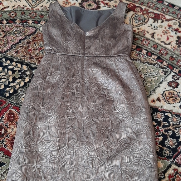 Banana Republic copper wiggle dress - Picture 5 of 7